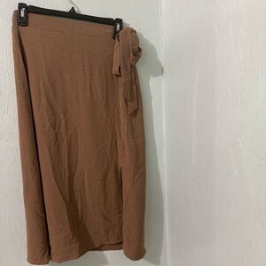 Elegant Brown Skirt